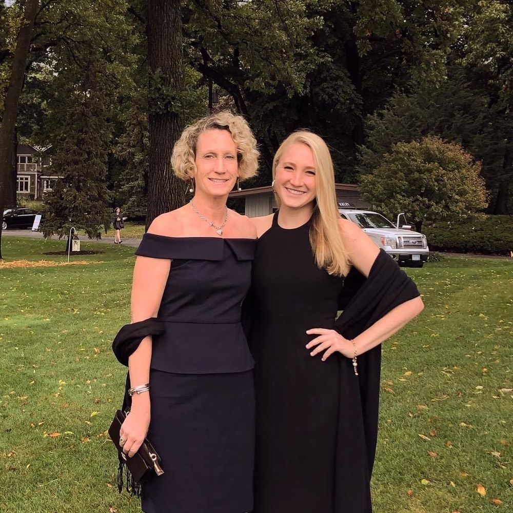 Meet your Posher, Madeleine